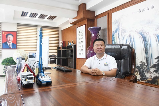 【客户说】王新州:对生活保持激情，对机遇顺势把握
